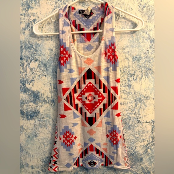 2 for $10 or 3 for $12
Tribal Print tank - Picture 1 of 5